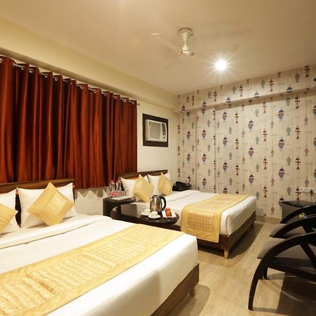 Hotel Classic Plaza At Delhi Airport New Delhi Eksteriør bilde