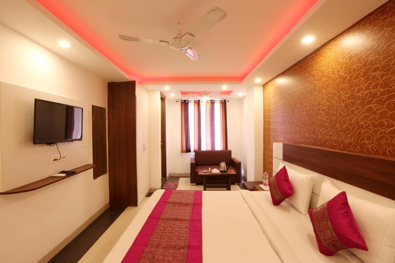 Hotel Classic Plaza At Delhi Airport New Delhi Eksteriør bilde